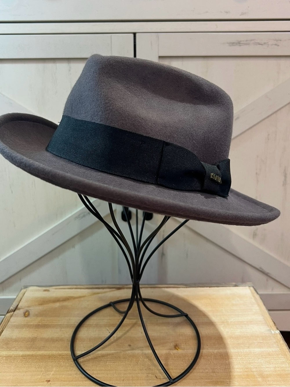 Scala Classico Men's Gray Wool Felt Fedora Hat Black Grosgrain Ribbon Band Sz L